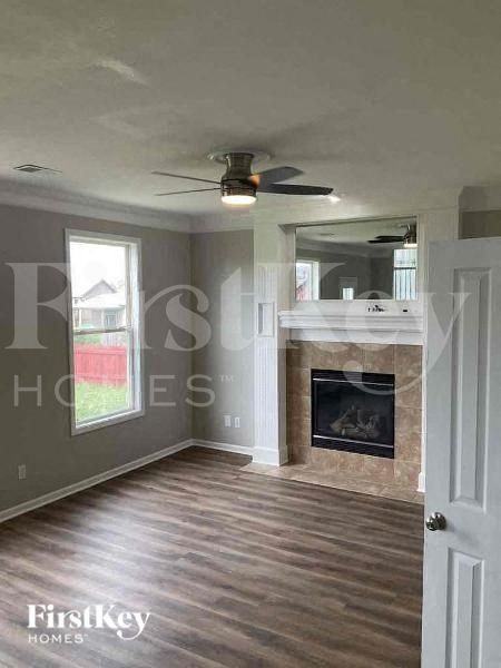 8915 Ne 101st St - Photo 2 of 9