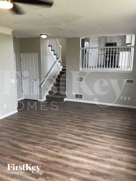 8915 Ne 101st St - Photo 3 of 9
