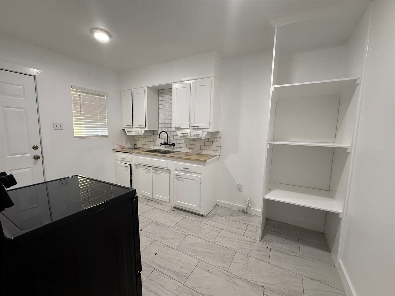 620 N Walnut St #622 - Photo 6 of 10