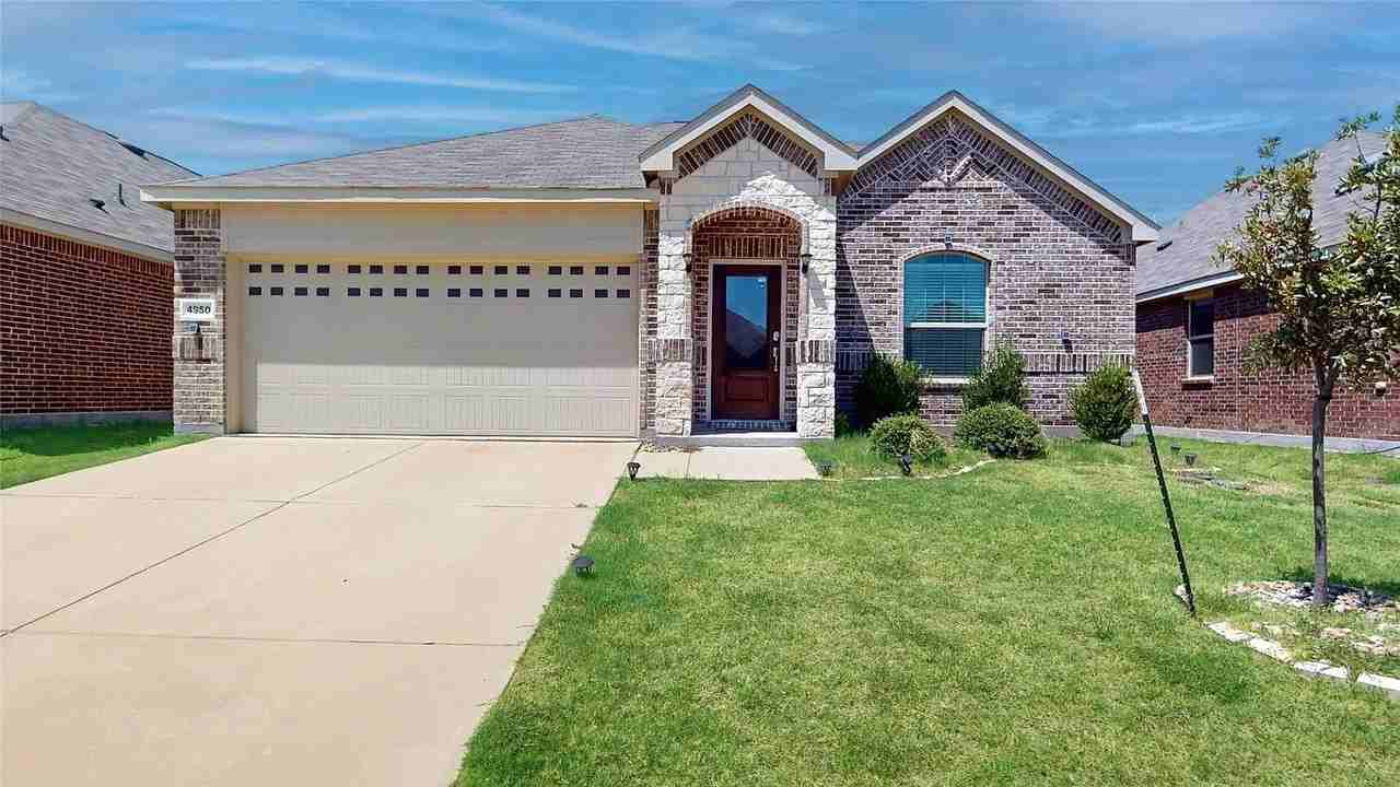 4950 Parrington Dr - Photo 2 of 22
