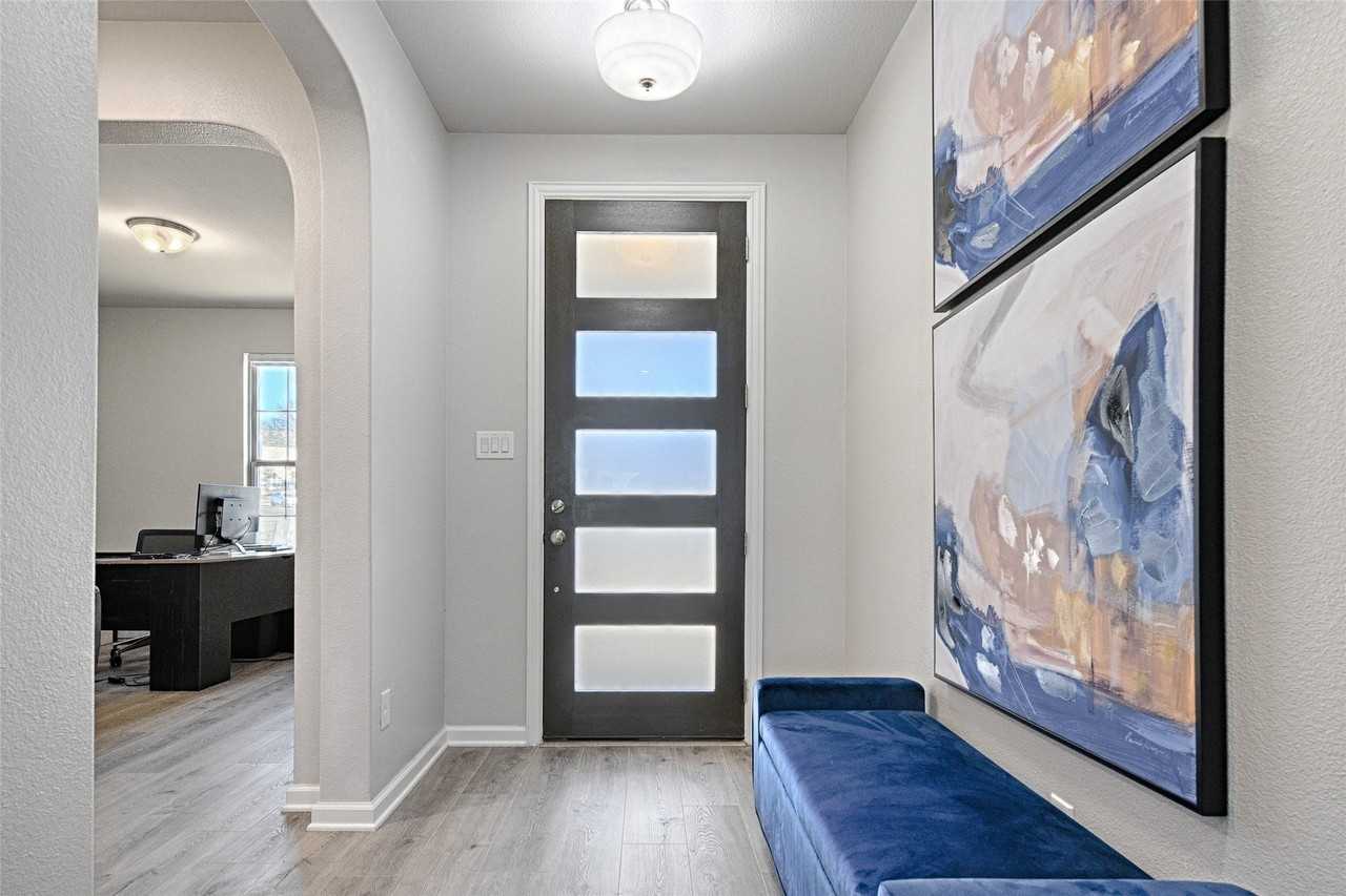 1817 Marvin Garden Trl - Photo 5 of 40