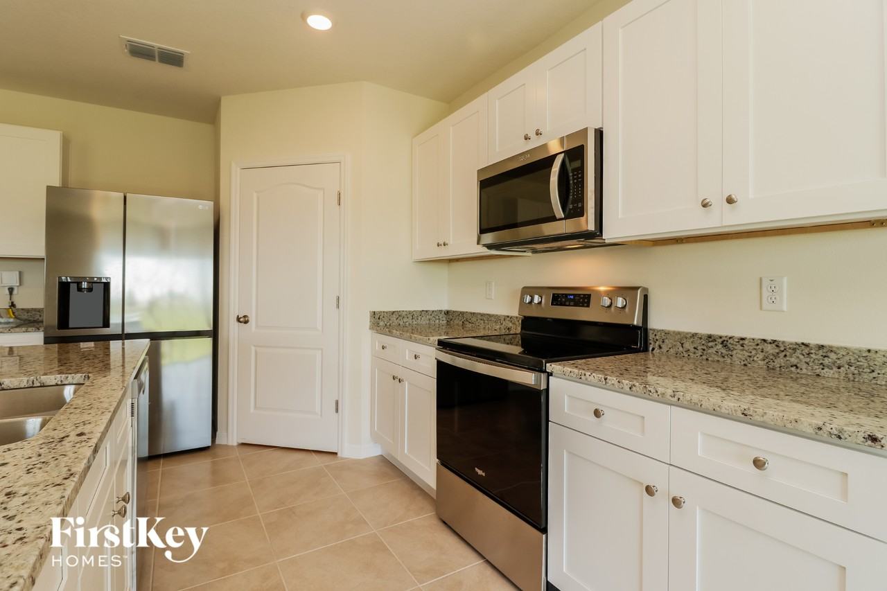 4071 Alissa Ln - Photo 7 of 15