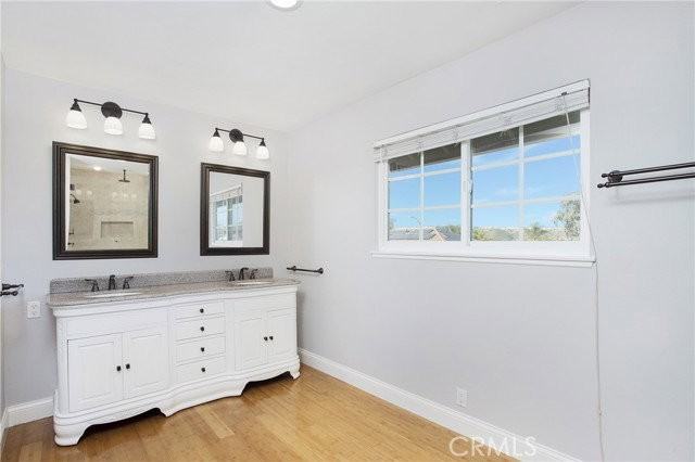 24216 Las Naranjas Dr - Photo 6 of 8