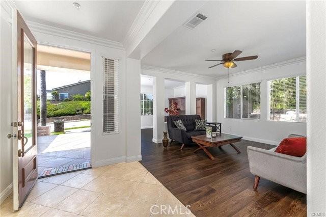 540 Boxcar Ln - Photo 2 of 8