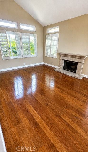 9042 Santiago Dr - Photo 3 of 8