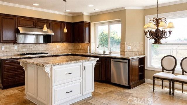 9042 Santiago Dr - Photo 7 of 8