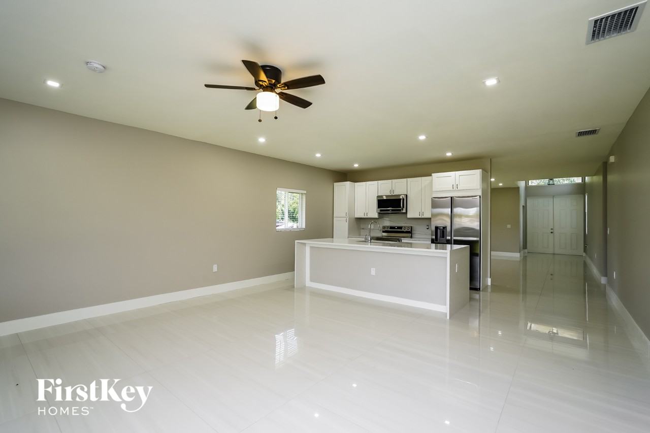 314 Hamilton Ave - Photo 5 of 15