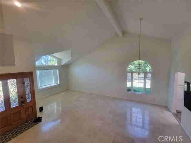 5303 E Big Sky Ln - Photo 2 of 8