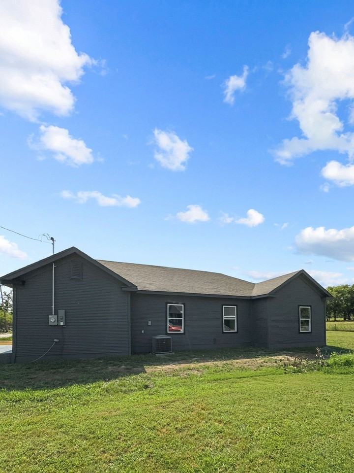 3603 Mcdougal St - Photo 6 of 14
