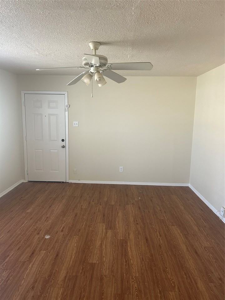 7831 Millstone Dr - Photo 6 of 7