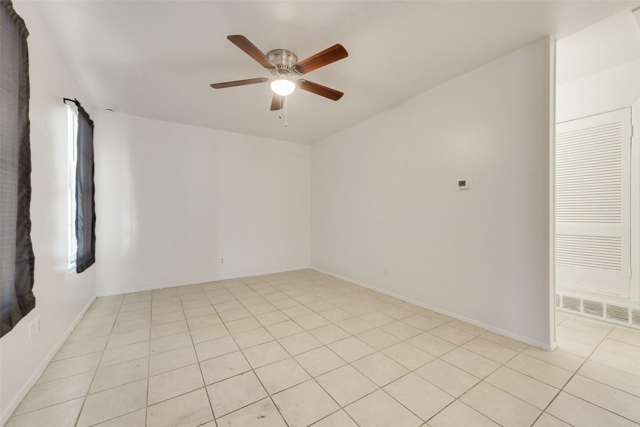 506 N Elm St #A - Photo 7 of 17