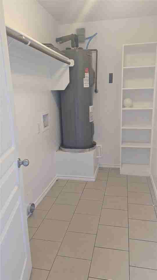 623 Antonio Ln - Photo 6 of 14