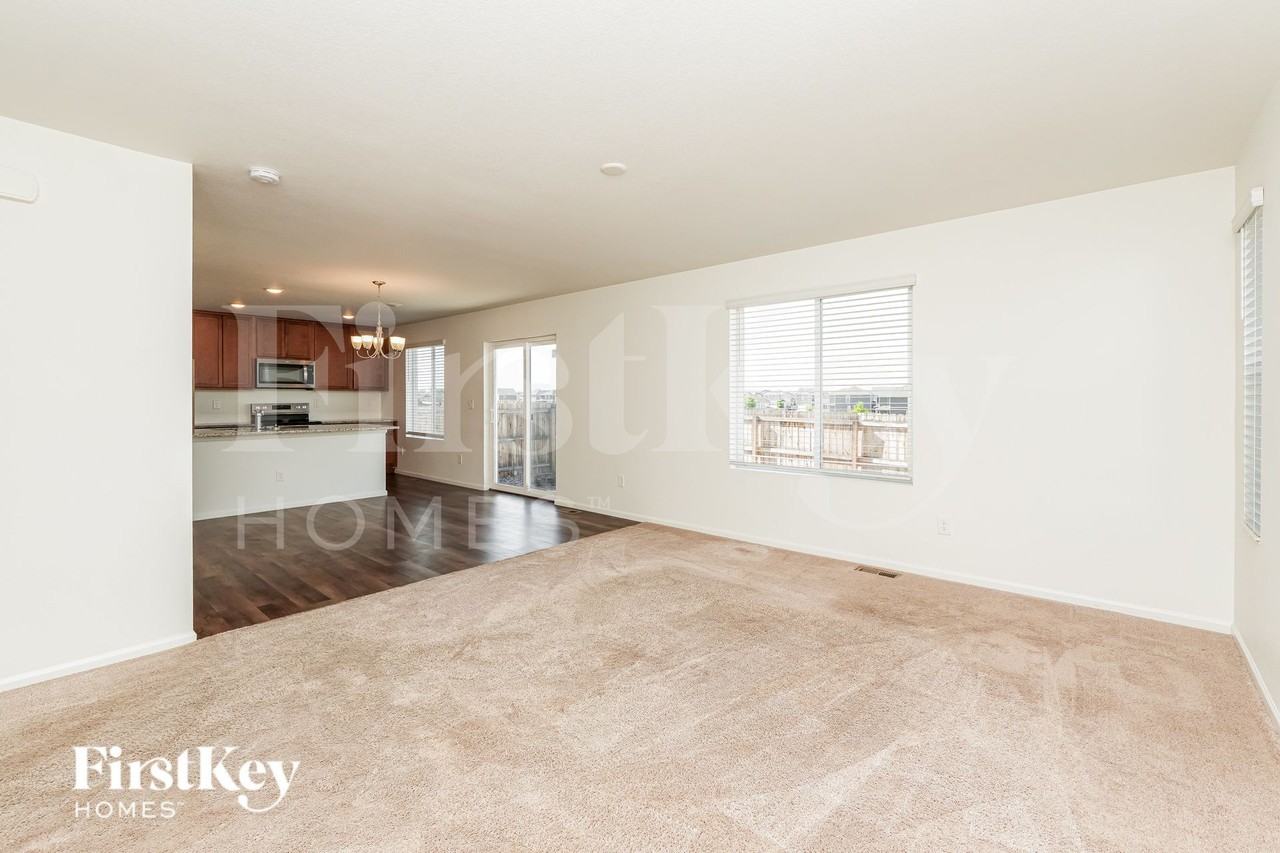 10142 Luneth Dr - Photo 2 of 16