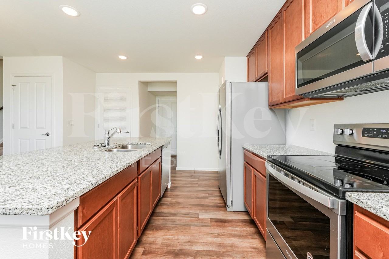 10142 Luneth Dr - Photo 6 of 16