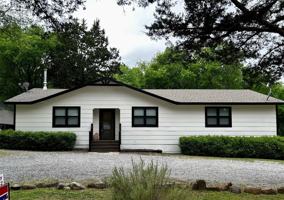 featured image of 55 Elm Dr