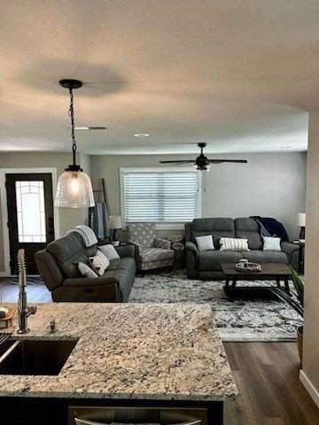 55 Elm Dr - Photo 5 of 18