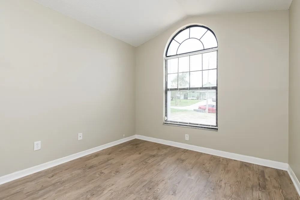 6552 Chantry Street - Photo 3 of 10