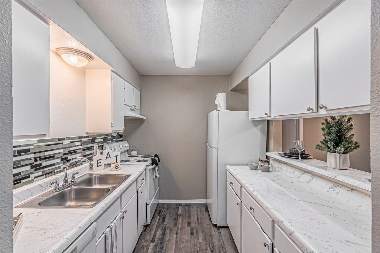 300 W Wintergreen Rd #730ABP - Photo 6 of 13