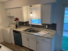 featured image of 2119 Tecumseh Trce