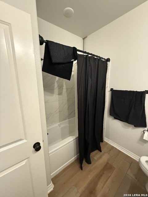 505 Holstein Dr - Photo 3 of 12