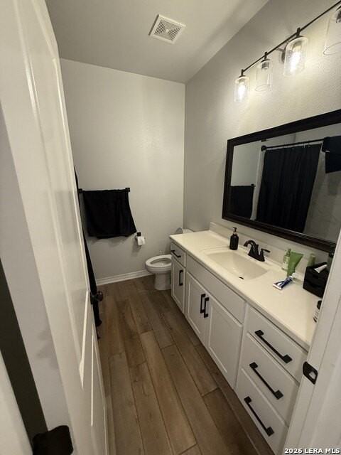 505 Holstein Dr - Photo 4 of 12