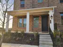 featured image of 627 Redwood Way
