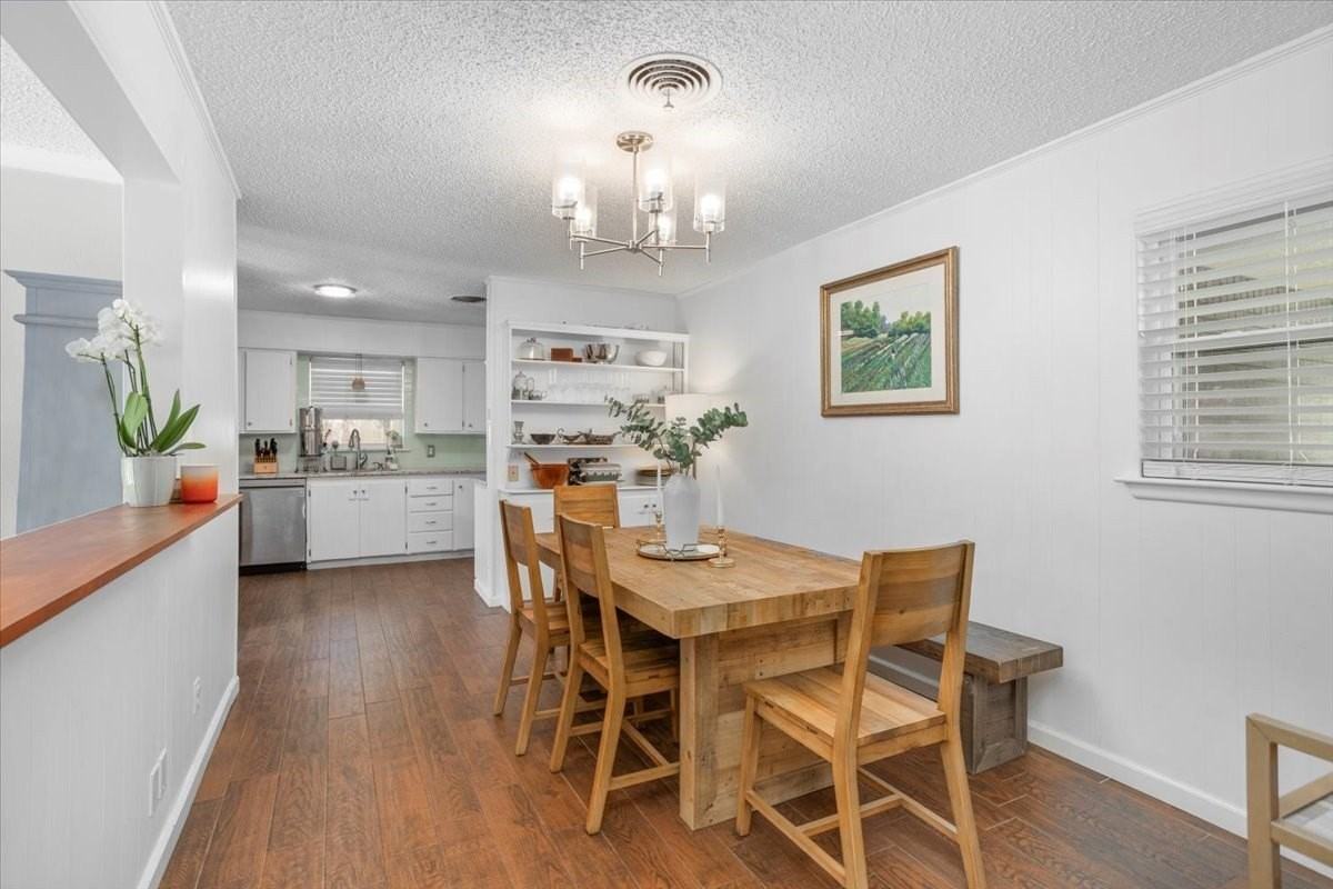 4109 Bilglade Rd - Photo 4 of 18