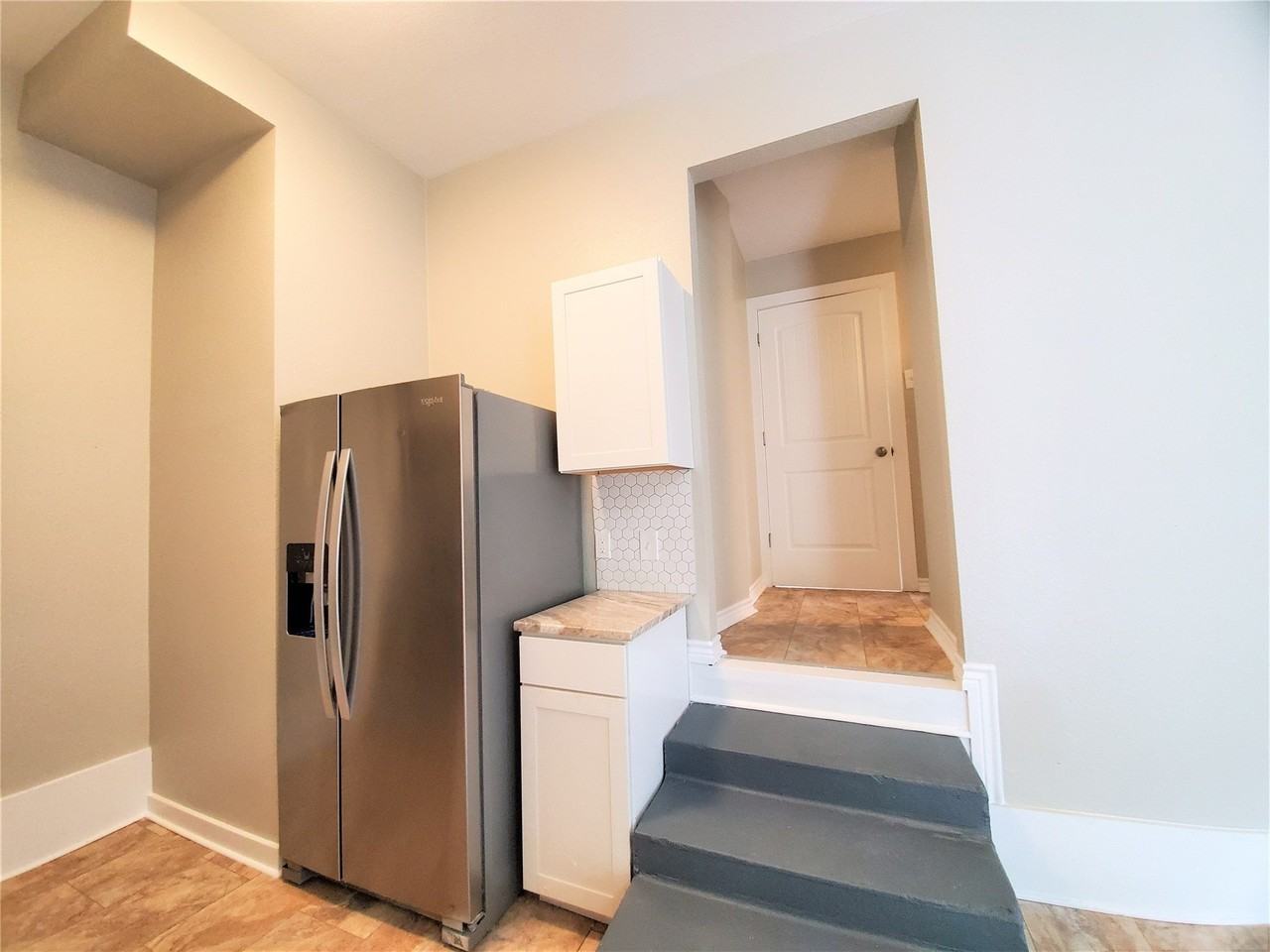2115 Glenwood Ln #100 - Photo 7 of 13