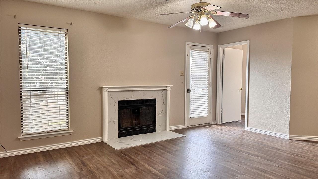 1614 Pecan Chase Cir #59 - Photo 6 of 19