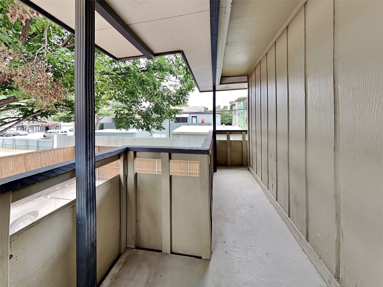 2907 Shelby Ave - Photo 7 of 8
