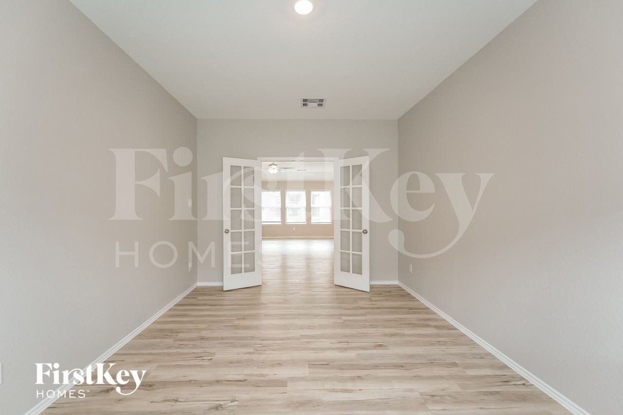 3211 Calla Lily Trl - Photo 6 of 15