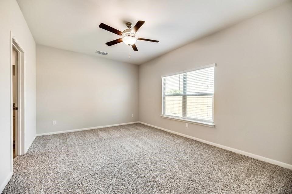 804 Jackel Dr - Photo 3 of 10