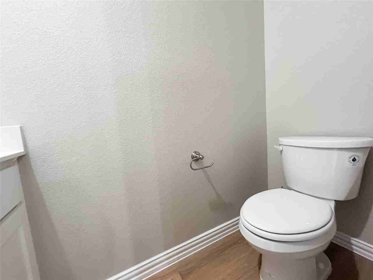 2120 Dena Dr - Photo 5 of 19