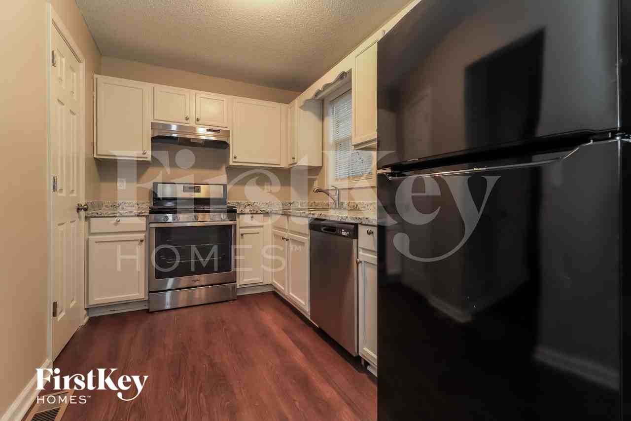 100 Ivy Brook Dr - Photo 7 of 15