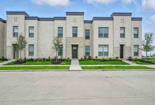 2128 Layla Dr