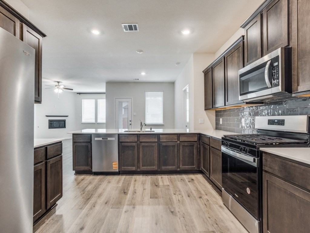 6978 Draper Ln - Photo 6 of 22