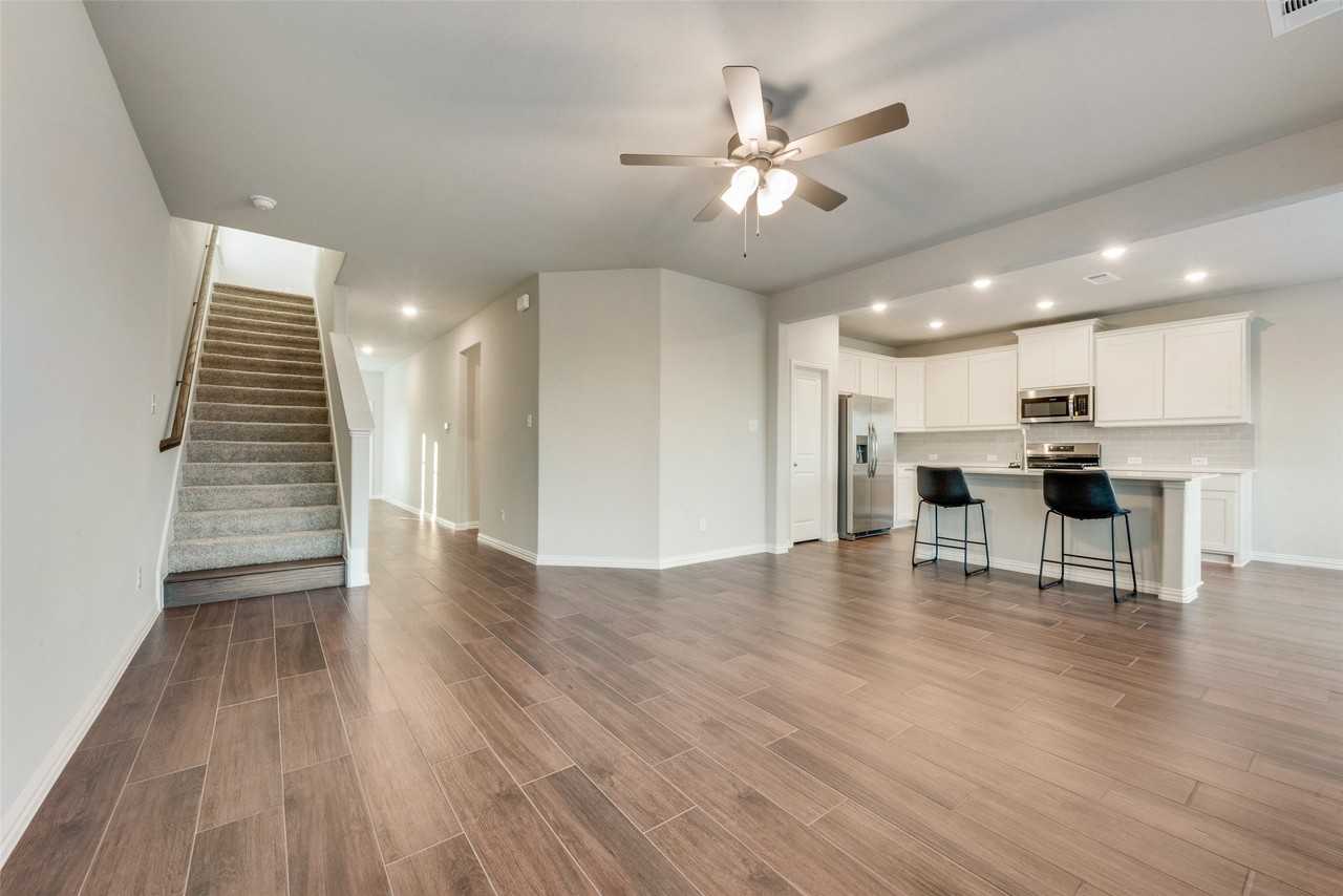 244 Sutter Mill Rd - Photo 7 of 21