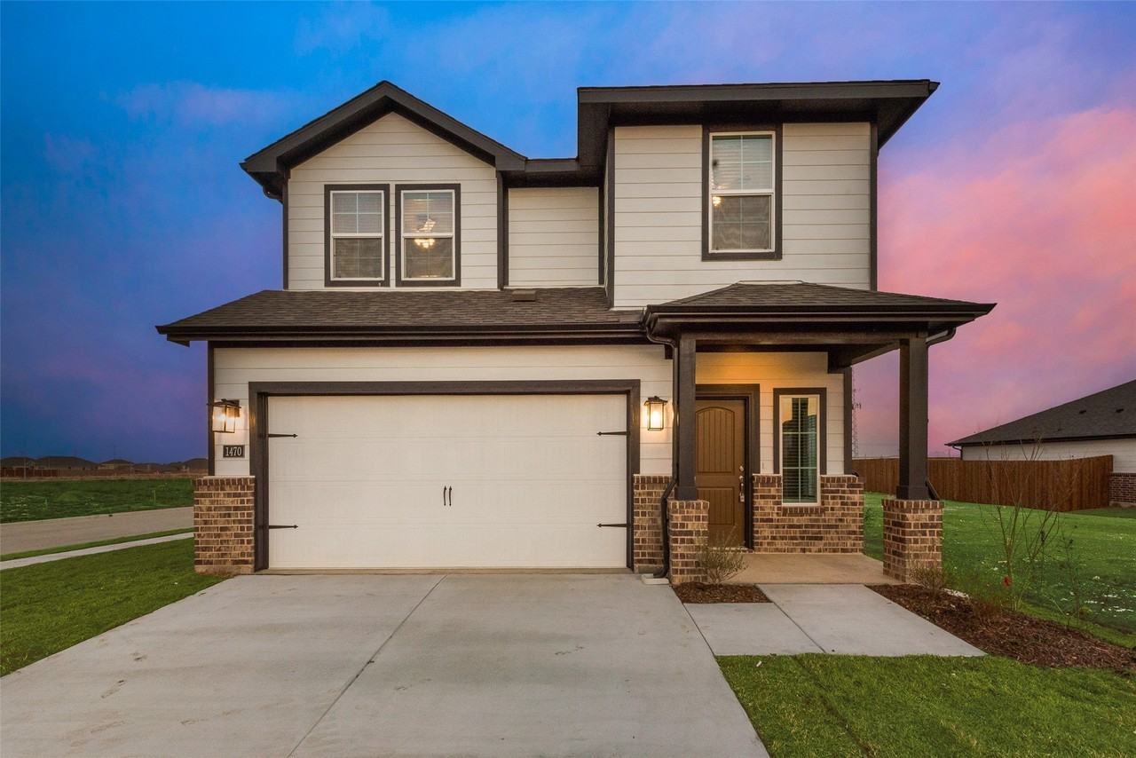 1504 Twin Forks Dr
