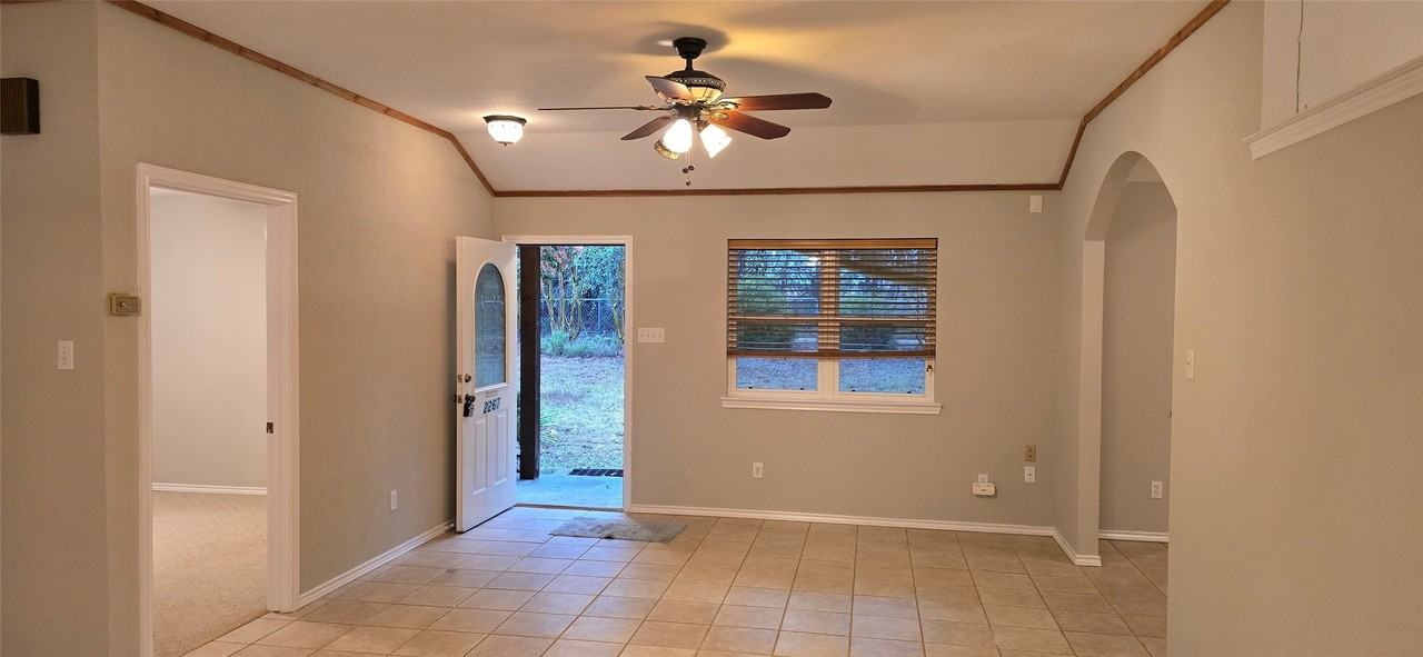 2267 County Road 3025 - Photo 4 of 31