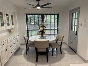 4126 Kazak St - Photo 4 of 15