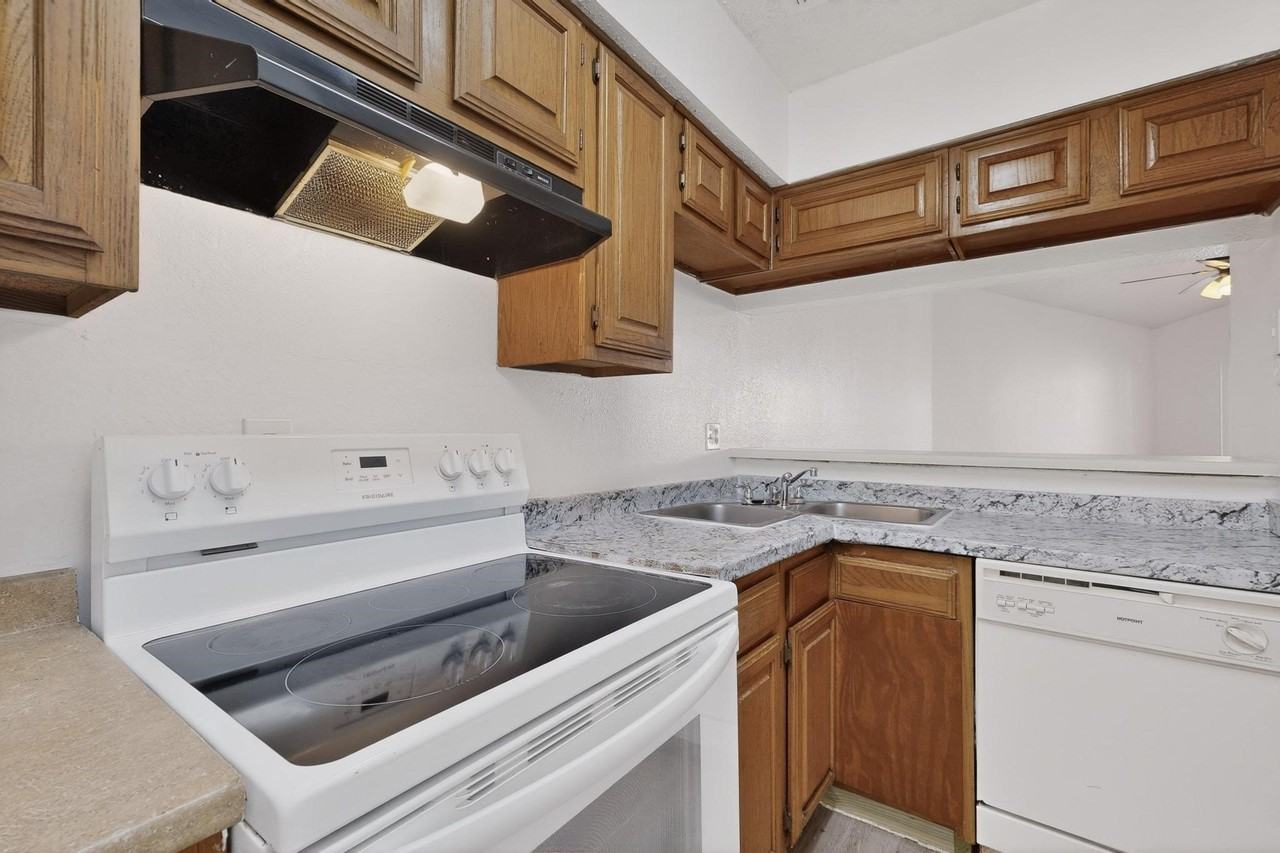 8545 Midpark Rd #16 - Photo 7 of 29