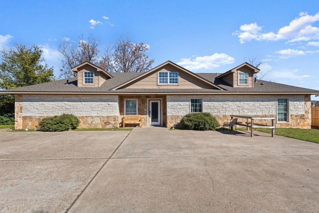 108 Overture Ct