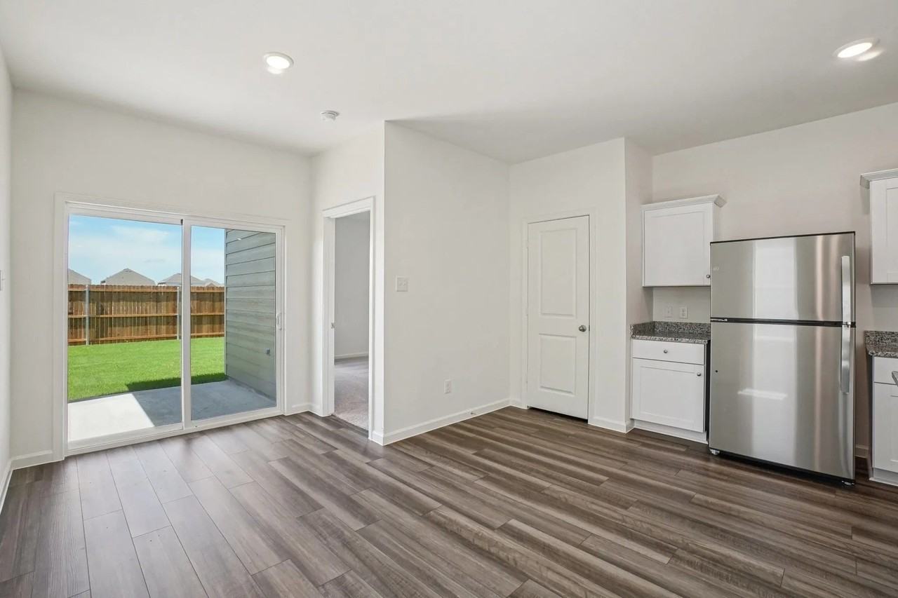 4508 Wood Fern Rd - Photo 6 of 14