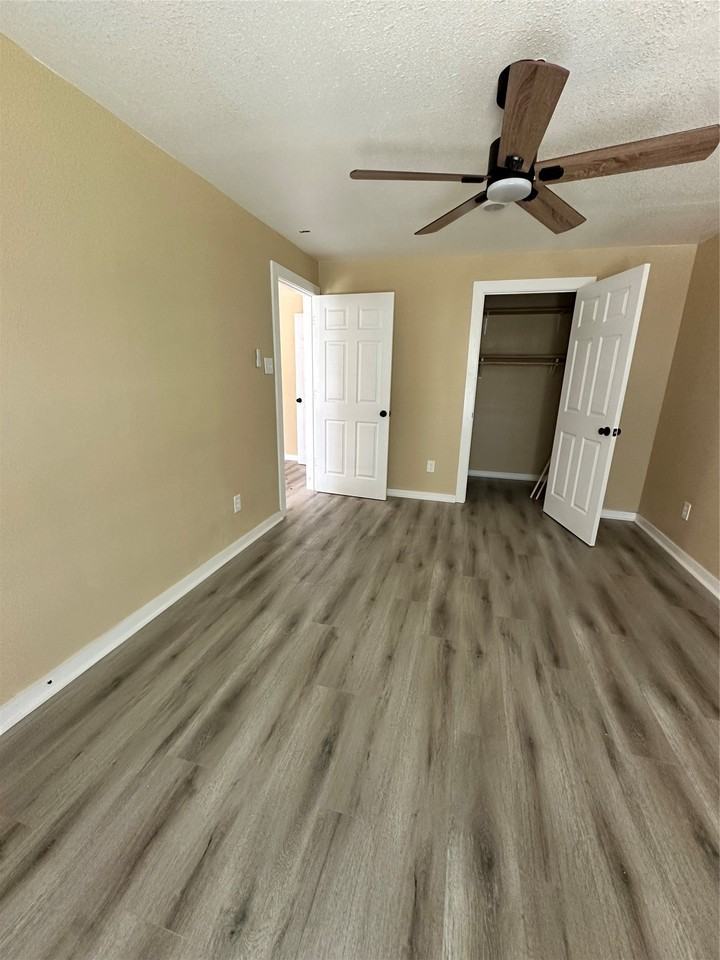 4101 N 19th St - Photo 6 of 8