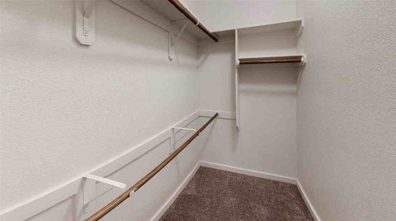 2430 S 2nd St - Photo 5 of 10