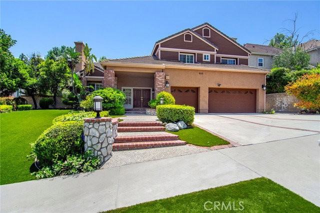 23900 Stagg St - Photo 4 of 8