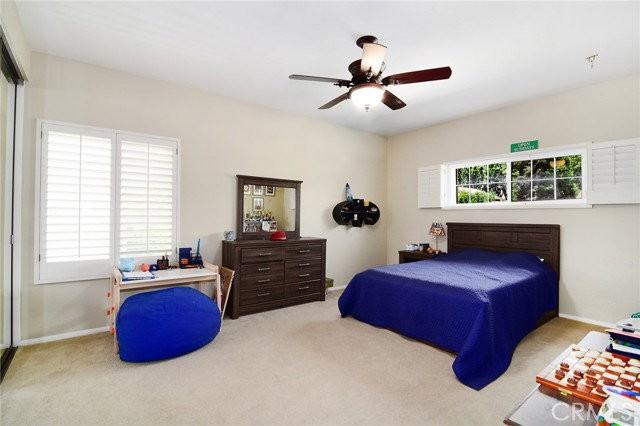 23900 Stagg St - Photo 6 of 8