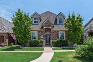 featured image of 3300 Fountain Way