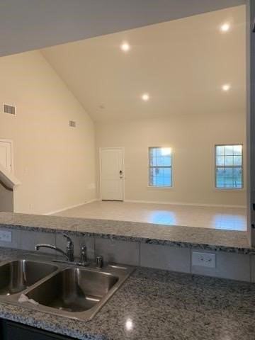 1008 Emerald Dr - Photo 3 of 23