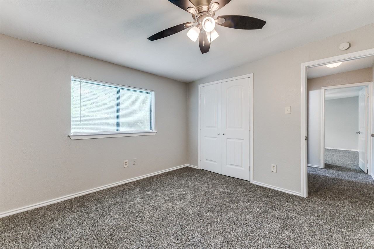 12129 Spring Branch Dr - Photo 6 of 11